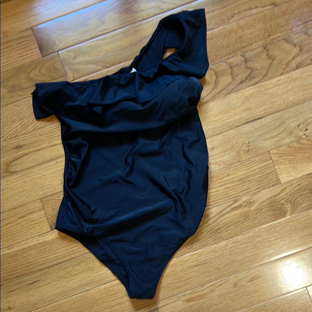 Motherhood Maternity Black One-Shoulder Swim One Piece